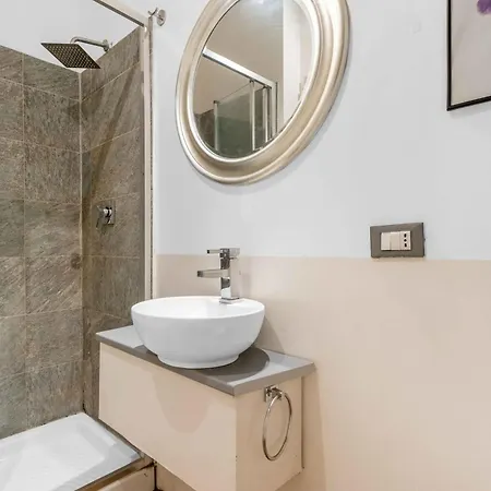 Apartment Dreaming With Parking L25 *